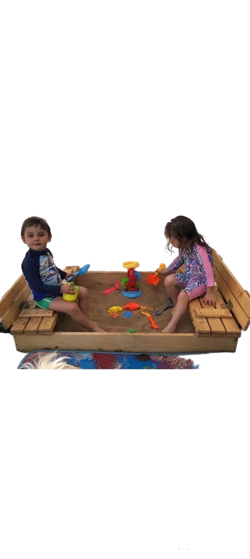 Arenero 120cm  x 100 cm (2 a 4 niños )